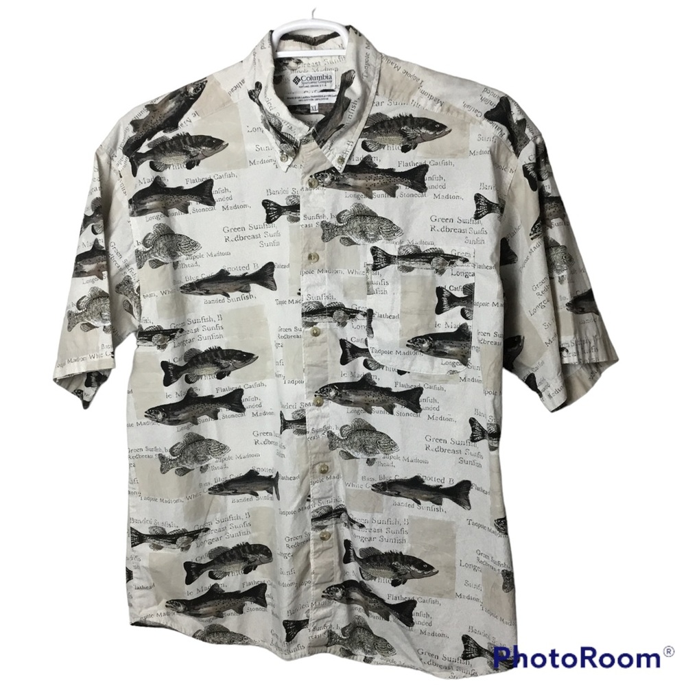 Columbia fish print short sleeve button down shirt. XL